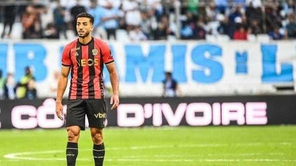محمد عبد المنعم يقود دفاع نيس...