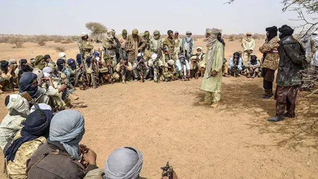 70 قتيلا في هجمات جديدة شنها مقاتلون متشددون وسط مالي