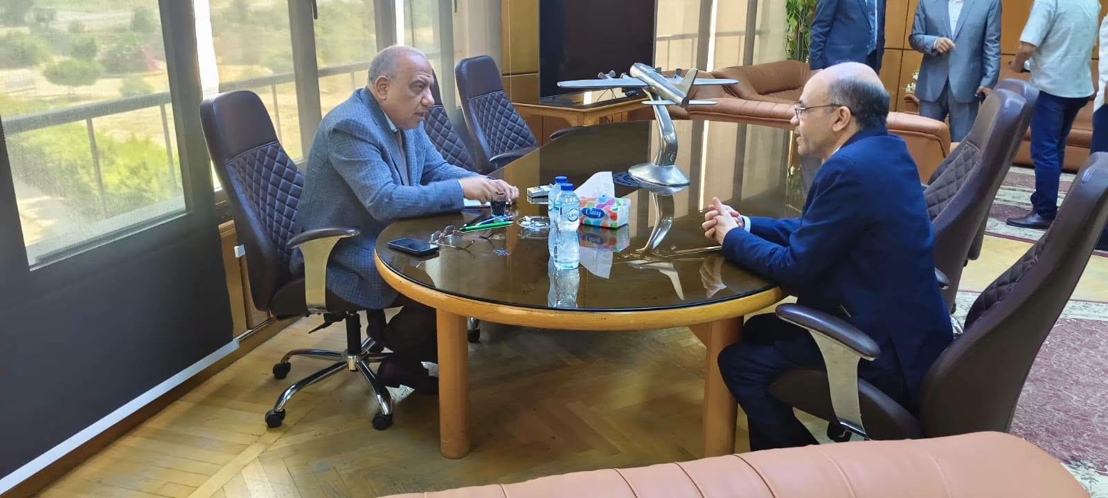 وزير الكهرباء: مصر غنية بالخام...