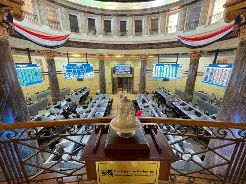 تعديل موعد إطلاق العقود المستق...