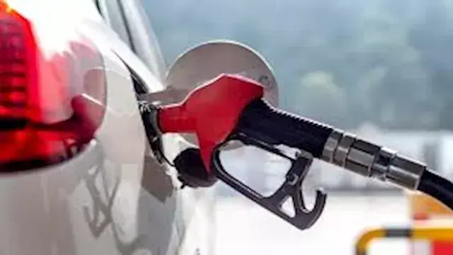 بسبب حرب إيران.. تصاعد حوادث سرقة البنزين من السيارات في كندا