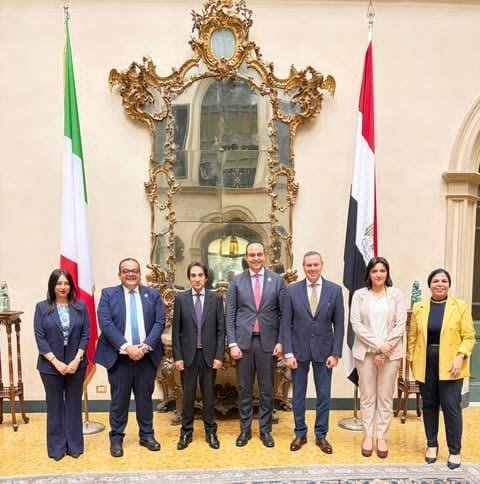 السفير بسام راضي يستقبل رئيس ه...