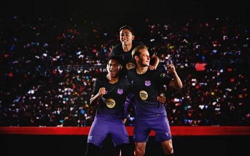 برشلونة يكشف عن طاقمه الاحتياط...