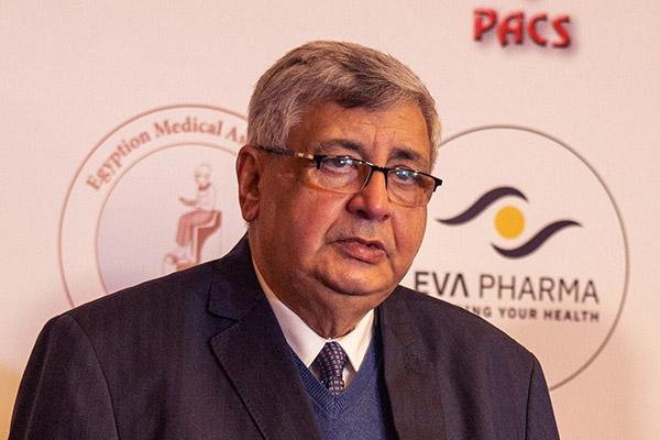 مستشار الرئيس للصحة: الدولة حققت تقدما مذهلا في الرعاية الصحية.. ومتوسط عمر المواطن تحسن كثيرا