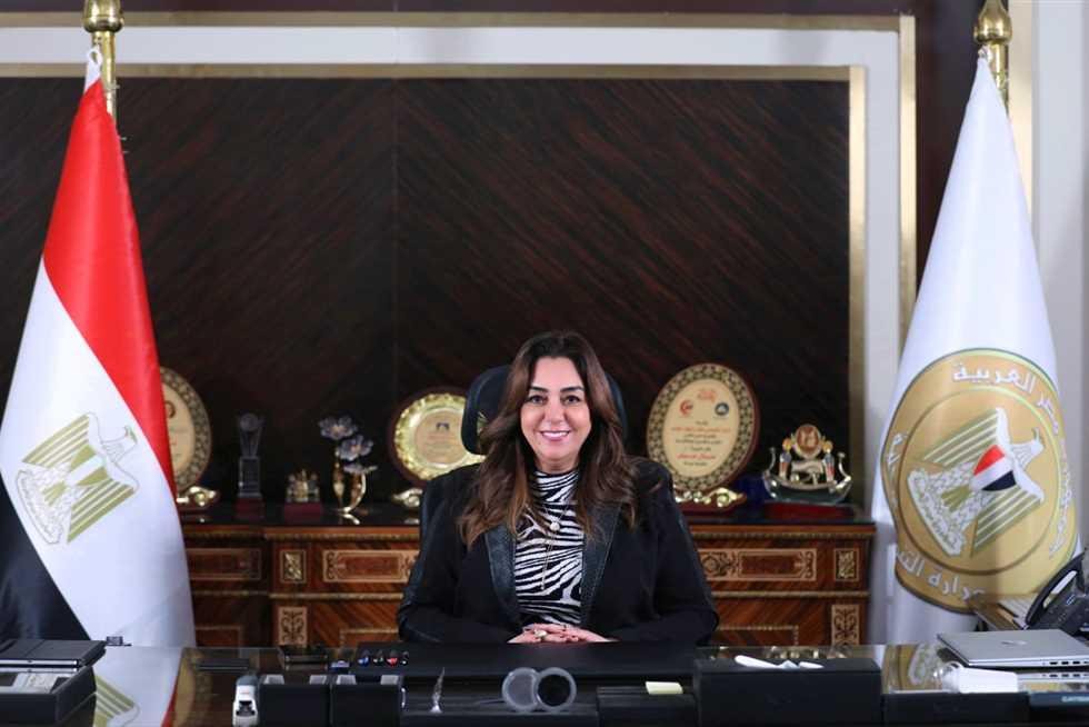 منال عوض: تدريب 30 ألف شاب على...