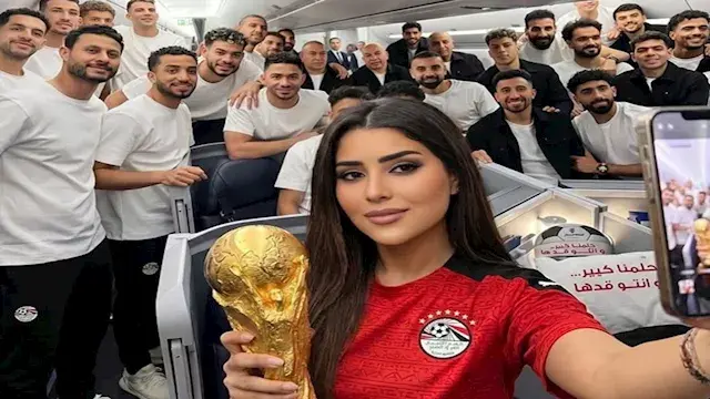 أيتن عامر تدعم منتخب مصر: "فرق...