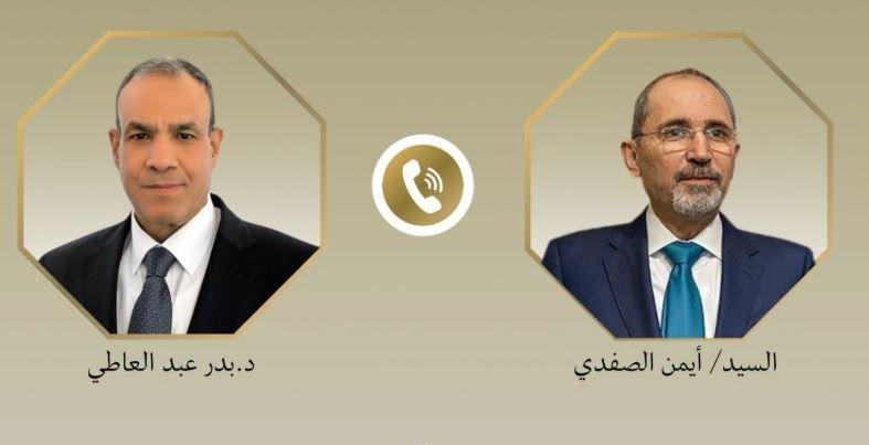 وزير الخارجية يعرب لنظيره الأر...