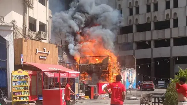 بالصور.. السيطرة على حريق هائل...