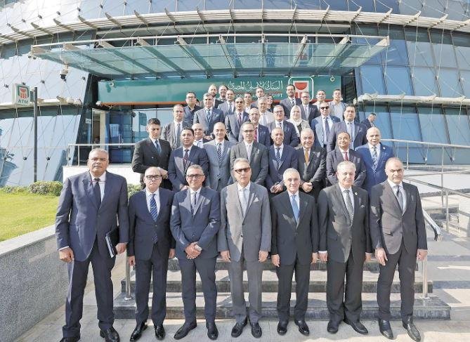 البنك الأهلى يفتتح مكتب توثيق...