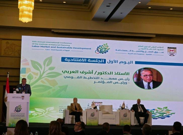 أشرف العربي: ما يقرب من 58% من...