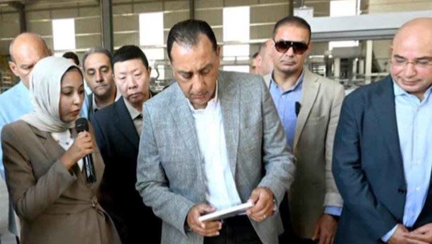رئيس الوزراء: افتتاح 9 مصانع ف...