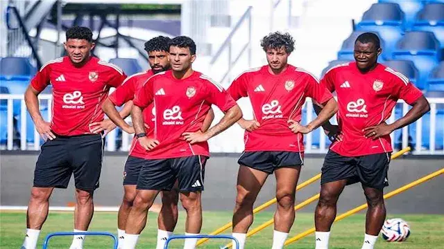 4 قضايا تلاحق الأهلي في فيفا.....