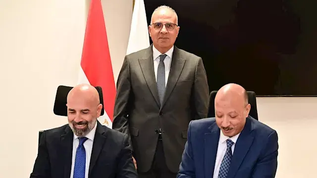 الري توقع اتفاقية مع الجامعة ا...
