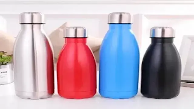 لماذا يُنصح بوضع زجاجة ماء تحت...