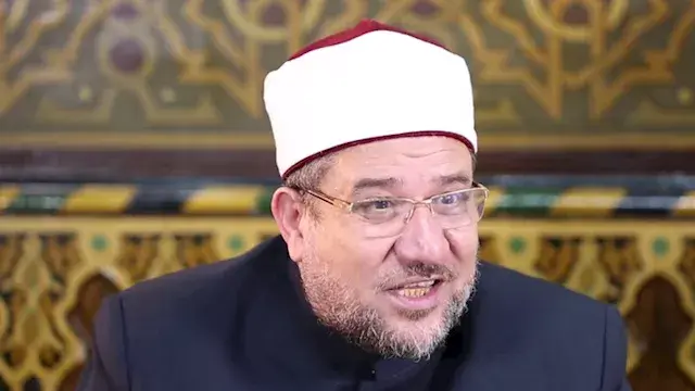 مختار جمعة: أقترح مصادرة أي سف...