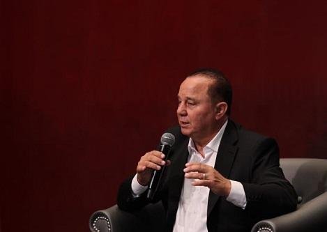 شوقي غريب: المدرب الوطني يستحق الدعم.. ونسعى لتطوير الكرة المصرية حتى 2038