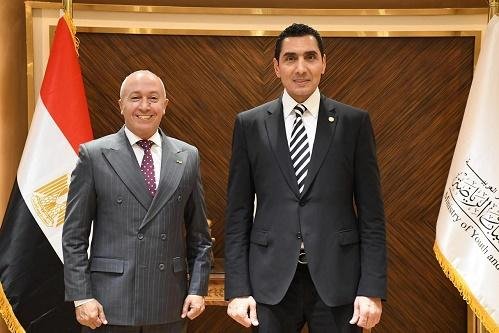وزير الرياضة يعين ممدوح الششتا...