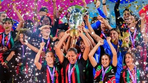 مصر تستضيف نهائيات دوري أبطال...