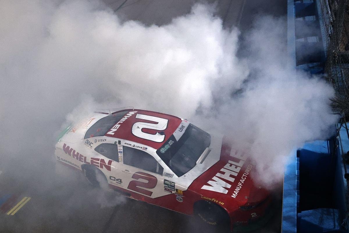 Jesse Love barely holds off Sam Mayer for NASCAR O'Reilly win at Phoenix