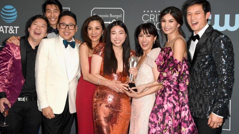 فيلم "Crazy Rich Asians" يتحول لمسلسل بمشاركة نجومه الأصليين