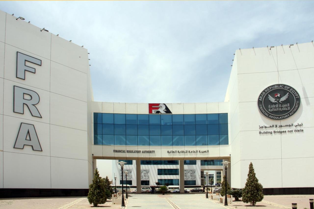 الرقابة المالية تحبط محاولات ت...