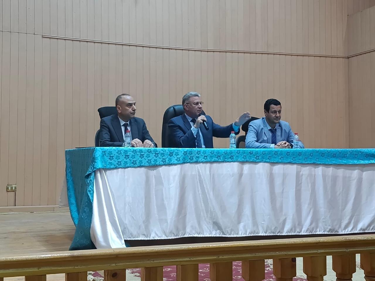 الزراعة تتابع خطة مكافحة دودة...