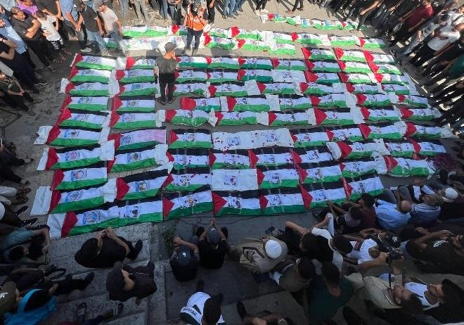 بينهم 70 طفلا.. غزة تشيع 100 ش...