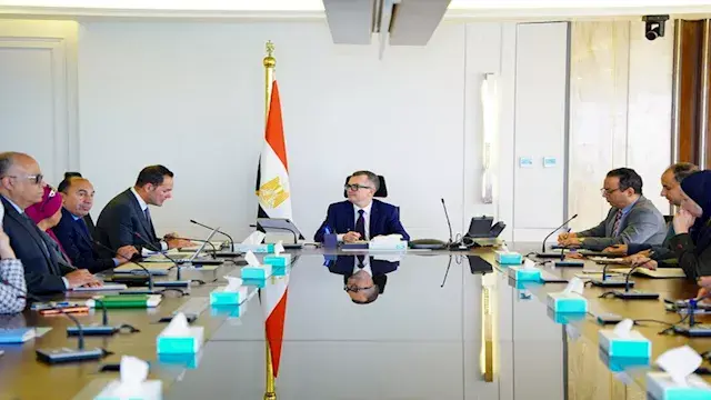 وزيرا المالية والموارد والري ي...