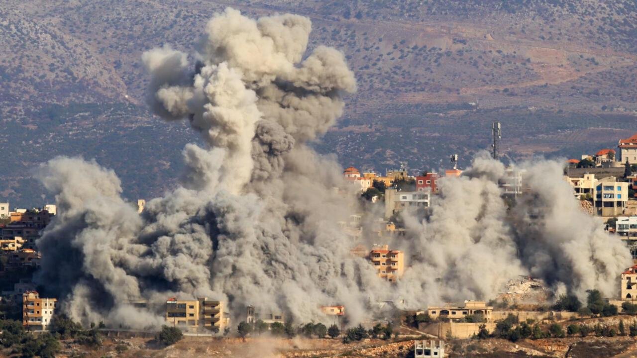 تصعيد إسرائيلي جنوب لبنان.. تفجير ضخم في كفرتبنيت وغارات على حداثا ووادي السلوقي