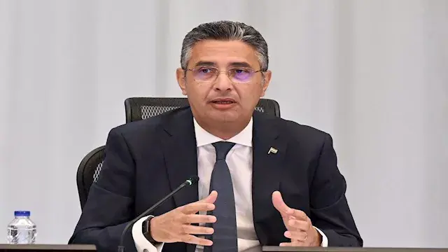 وزير التموين يبحث إنشاء منصة ر...