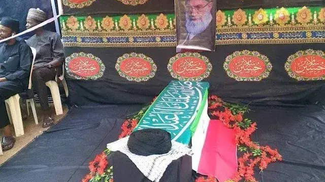 دبلوماسية الآيات في جنازة خامن...