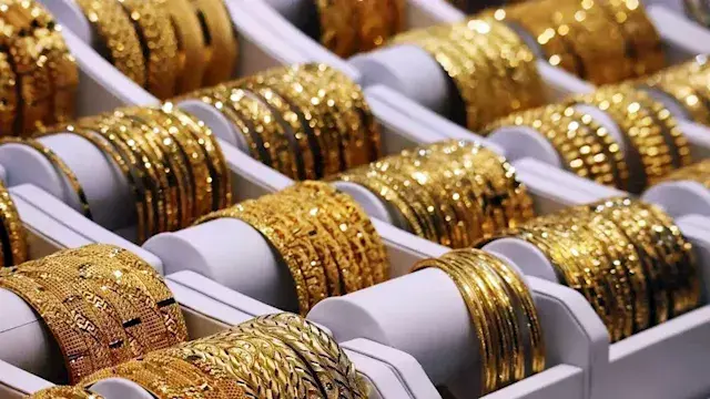 سعر الذهب عيار 21 يرتفع 30 جنيهًا خلال تعاملات اليوم