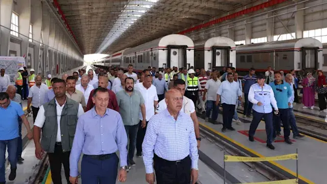 كامل الوزير: تطوير 33 ورشة لتح...