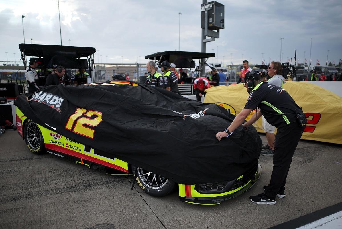 NASCAR Cup Kansas Chase race starting lineup: Rain again washes out qualifying
