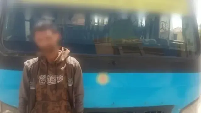 "كان بيختصر الطريق".. ضبط سائق...
