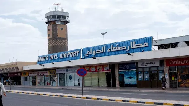 إغلاق جميع مطارات اليمن أمام ح...