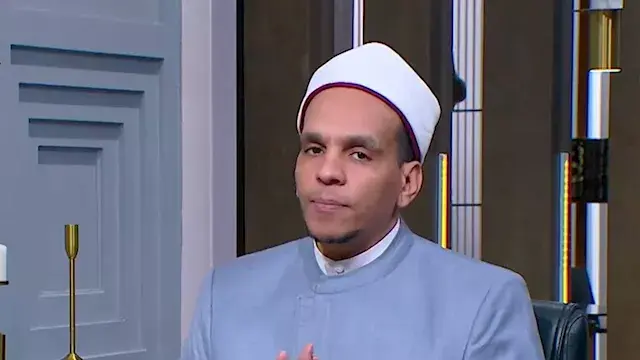 ما حكم الدعاء بأن يكون شخص من نصيبي؟.. سؤال فتاة وأمين الفتوى يرد