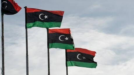 حكومة شرق ليبيا تحظر دخول رعايا إيران وأفغانستان