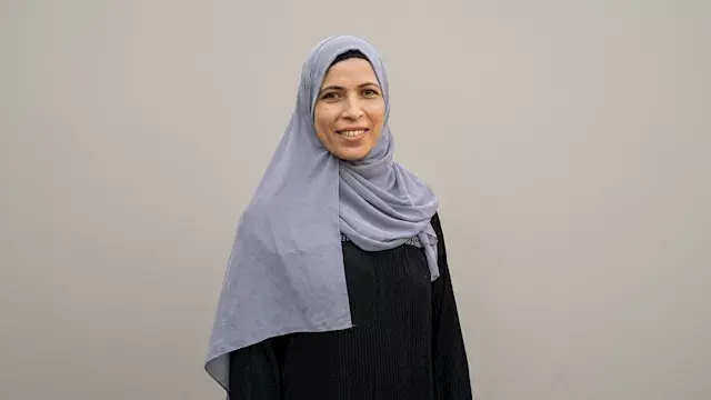 "خرجت تشتغل عشان تشحن الكارت"....