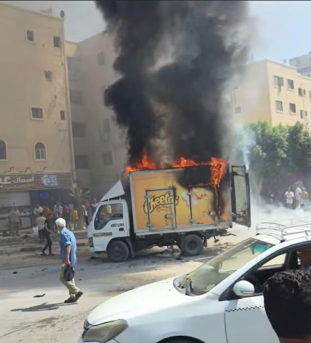 السيطرة على حريق سيارة تابعة ل...