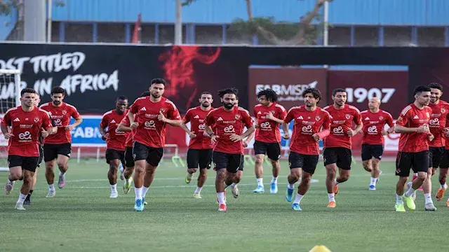 الأهلي يواصل تدريباته على التت...