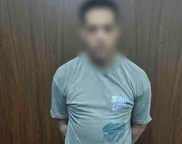 ضبط شخص بالجيزة يدير صفحة لترويج بيع المخدرات