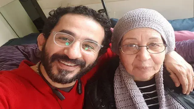 فيديو.. تشييع جنازة والدة أحمد...