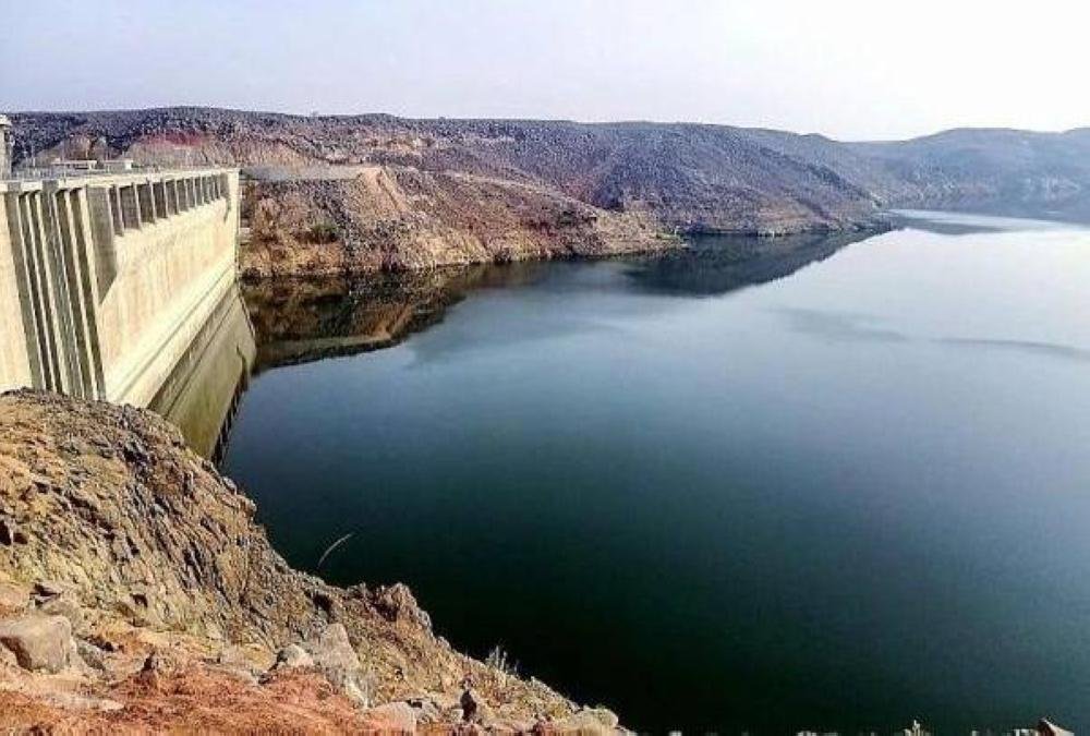 السدود في مواجهة السيول.. ماذا يبقى للوادي