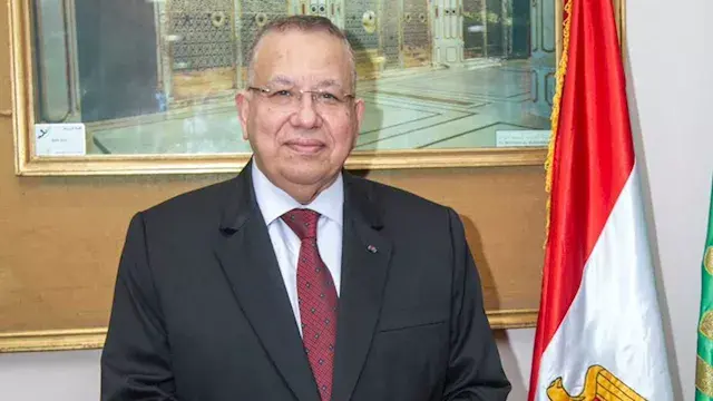 نقيب الأشراف يدعو ضيوف الرحمن...