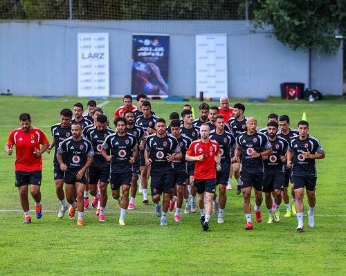 الأهلي يتحرك إلى برشلونة لخوض...
