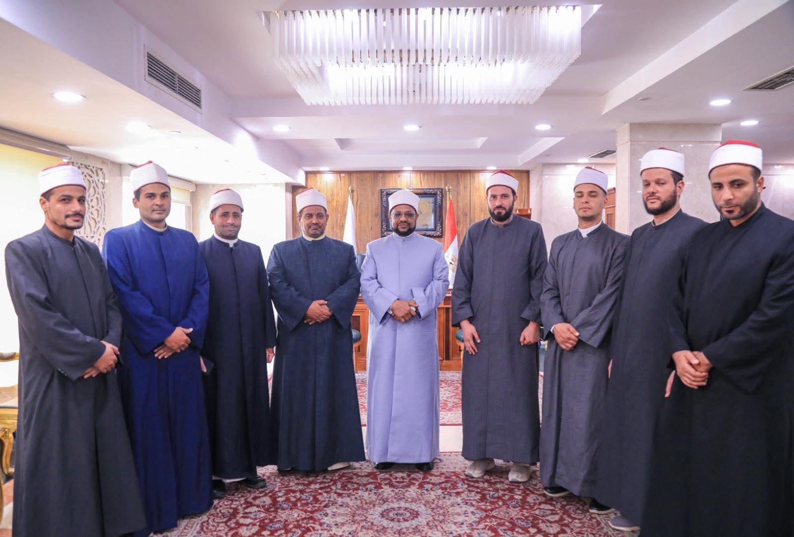 البحوث الإسلامية يطلق قافلة دع...