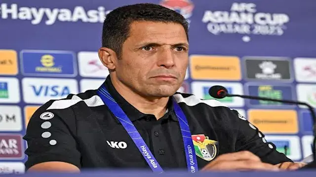 عموتة يقود تدريبات الأهلي غدًا...