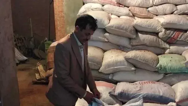 ضبط 4 أطنان كركديه مجهول المصدر داخل مخزن بالقليوبية