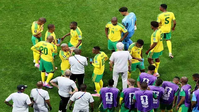 من جمهورية جنوب إفريقيا إلى RS...